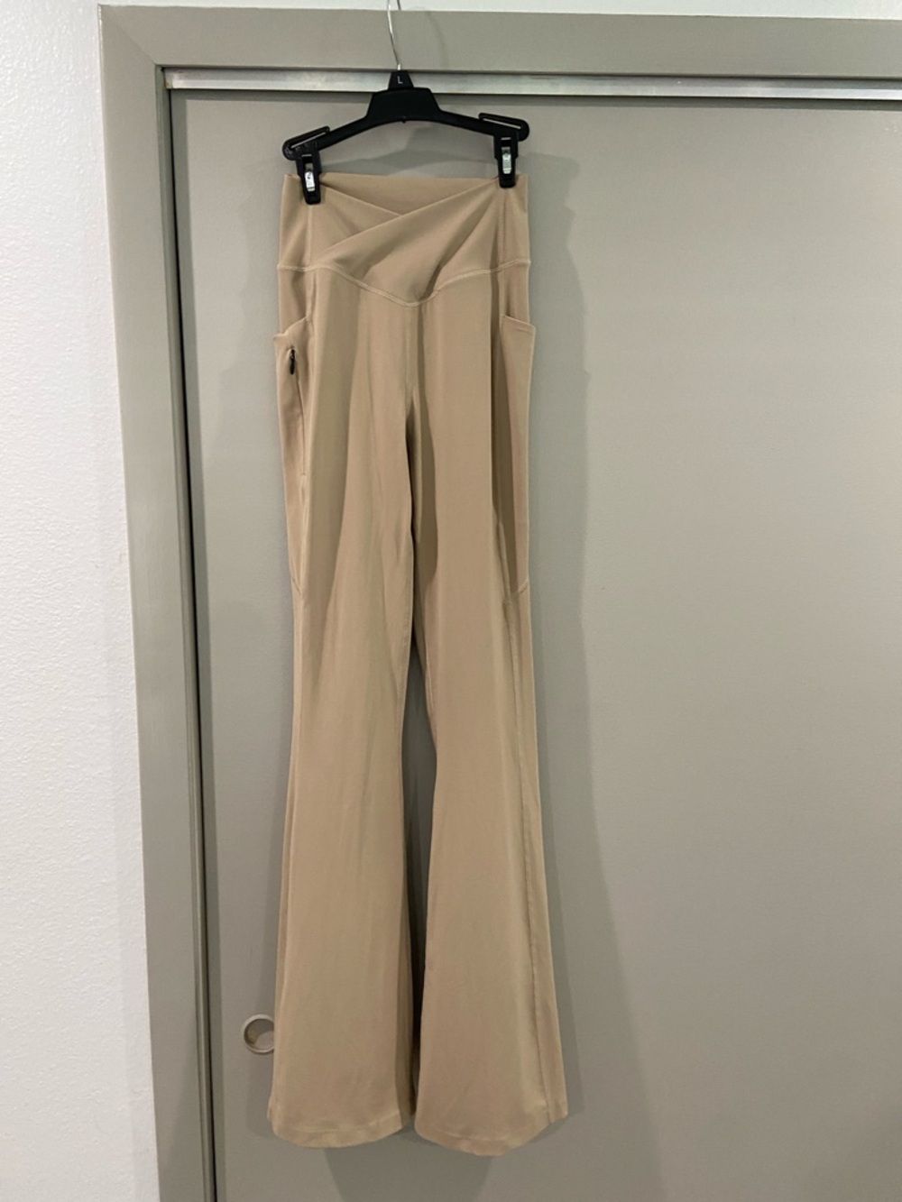 Baleaf Beige High-Waist Flared Workout Pants with Side Pockets